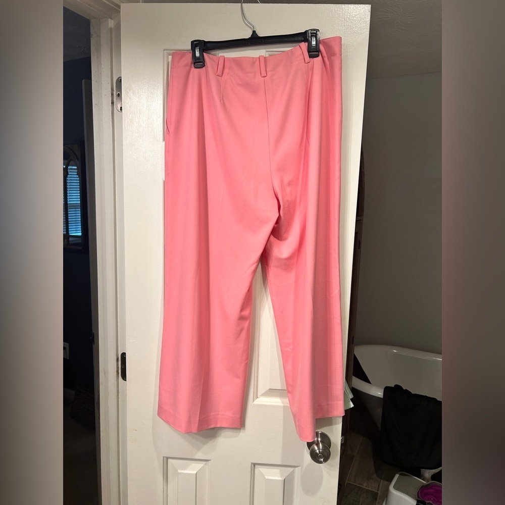 Trina Turk Vibrant Pink Cropped Wide-Leg Pants - Picture 4 of 12